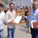 युवा कांग्रेस के बैंक खाते आयकर विभाग द्वारा असंवैधानिक रूप से सीज़ किए जाने पर राष्ट्रपति को भेजा ज्ञापन