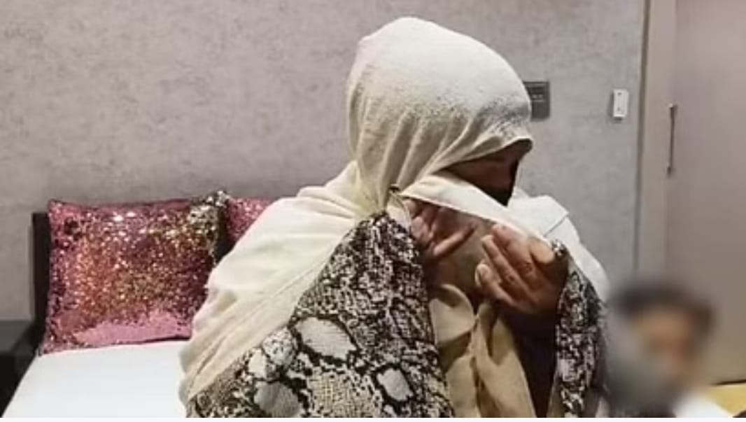 यूपी में  पाकिस्तानी महिला को दिया तीन तलाक, मुकदमा हुआ दर्ज