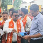 बांग्लादेशियों एवं रोहिंग्याओं को देश से निकालने एवं वक्फ बोर्ड को खत्म करने की मांग को लेकर गरजे शिवसैनिक
