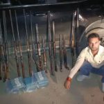 दरोगा का बेटा निकला हथियारों का तस्कर 17 बंदूकों के साथ STF ने पकड़ा; AK-47 भी कर चुका है सप्लाई