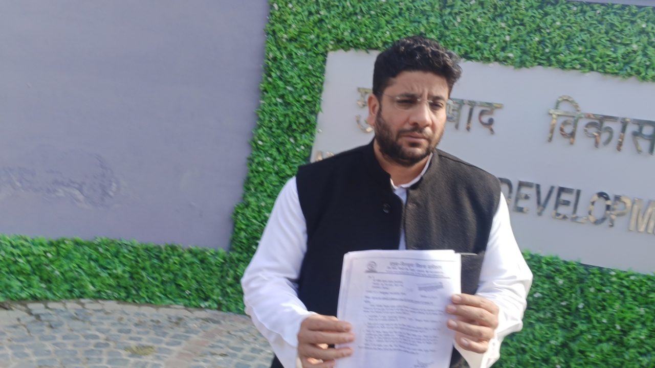 कॉग्रेस नेता सचिन चौधरी ने मुरादाबाद विकास प्राधिकरण पर लगाए गम्भीर आरोप, सचिव ने कहा कारवाई गलत हुई है, हम शर्मिन्दा है