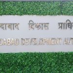 पाकबड़ा क्षेत्र में प्राधिकरण के जेई और तथाकथित पत्रकार और उसके पुत्र की मिली भगत से बिना मानचित्र के हो रहे अवैध निर्माण, बीसी साहब ध्यान दे