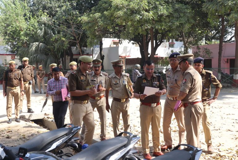 वरिष्ठ पुलिस अधीक्षक, मुरादाबाद : पुलिस प्रशिक्षण के दृष्टिगत रिजर्व पुलिस लाईन्स, मुरादाबाद का भ्रमण/निरीक्षण किया