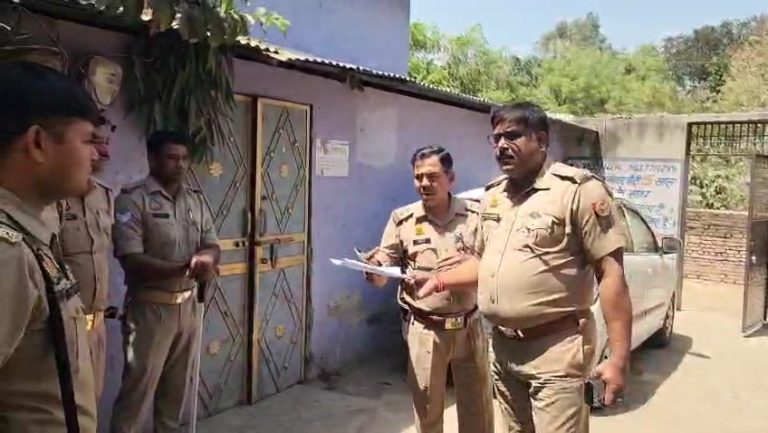 निर्यातक के घर डकैती, पुलिस पर मामले को दबाने का आरोप