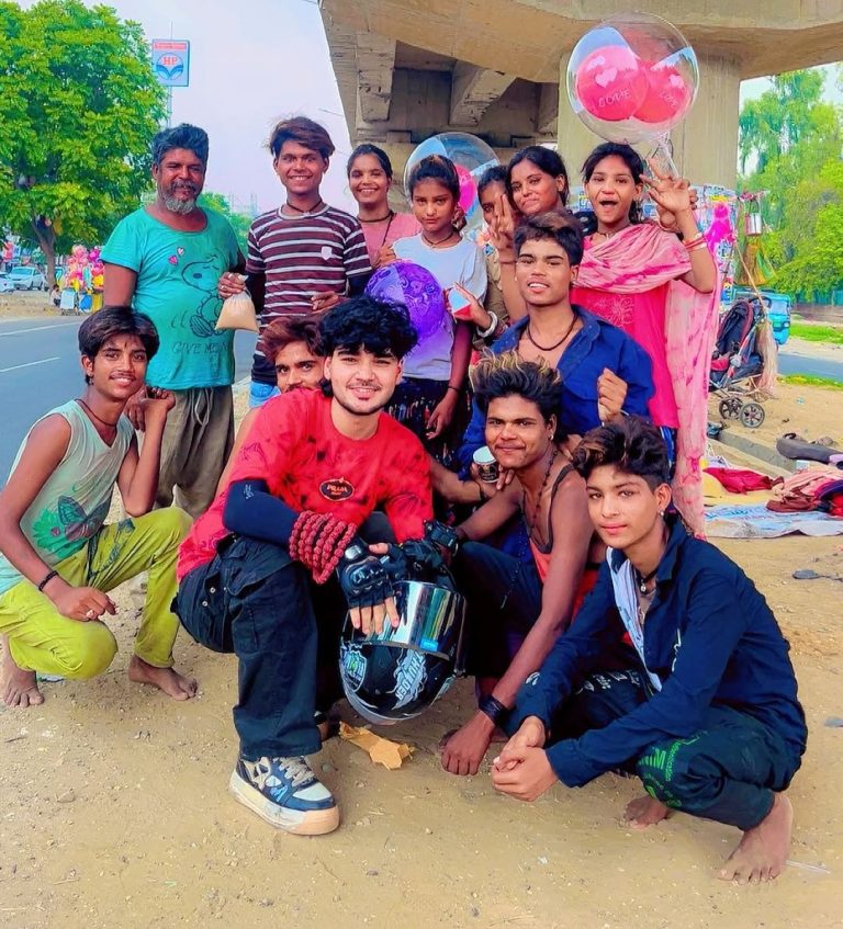 जहां नेता नहीं पहुंचते, वहां पहुंचते हैं जतिन मेहरा* जतिन मेहरा एक