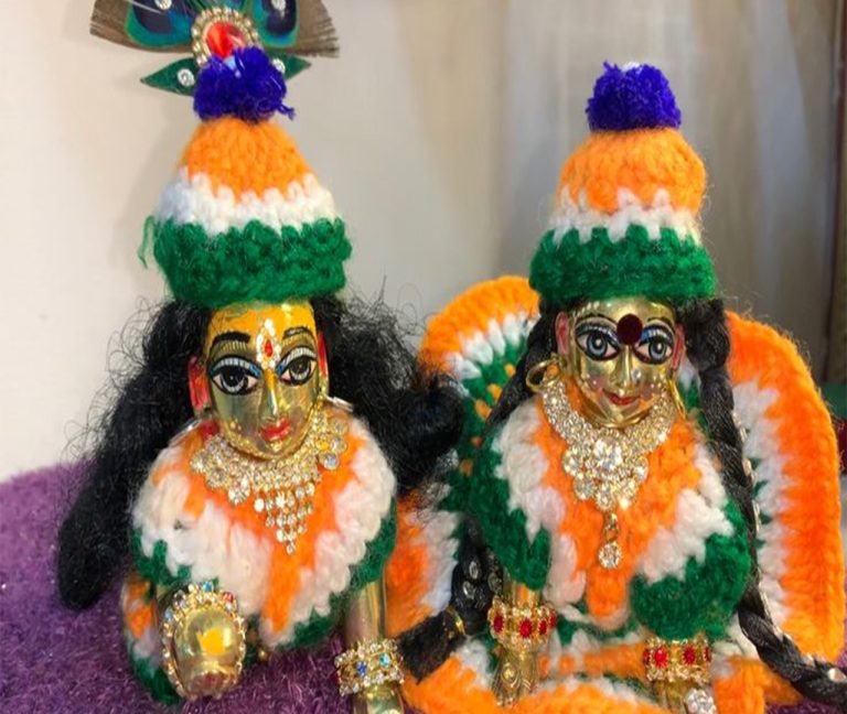 देश भर से आ रहीं हैं बधाइयाँ, सभी भारतवासी हर्षोल्लास से दे रहे है एक दूसरे को शुभकामनाएं